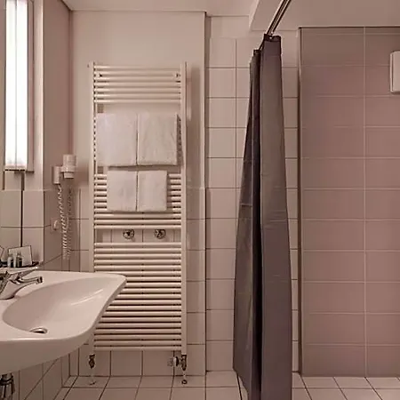 The Yard Hotel 4*