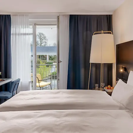 Hotel The Yard 4*