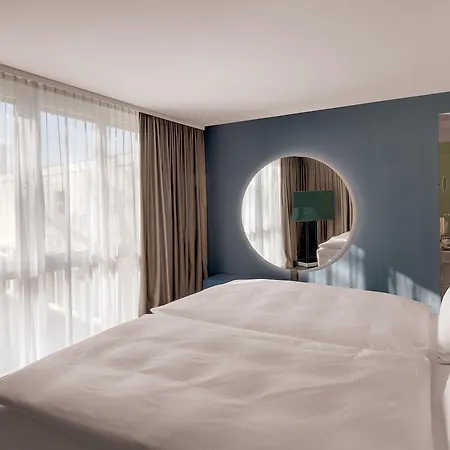 The Yard Hotel 4*